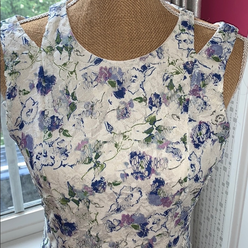 Floral formal dress NWOT
